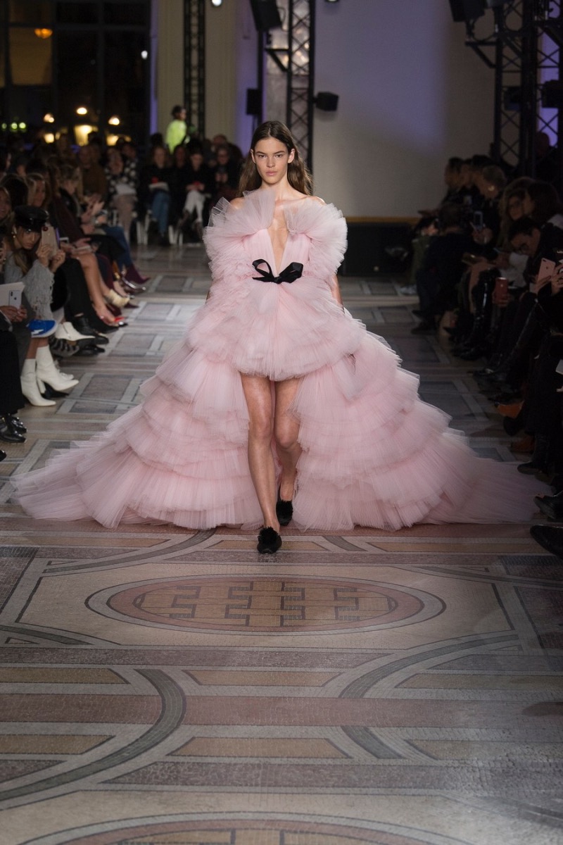 Giambattista Valli Couture SS18